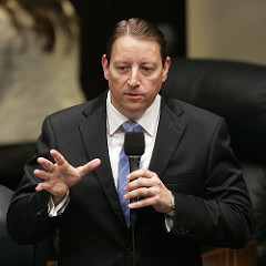 senator-files-first-florida-gambling-bill