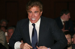 wynn-exits-galaxy-enters