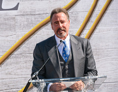 frissora-to-exit-caesars